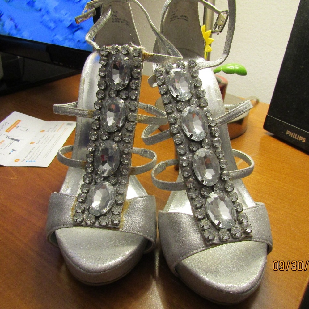 Silver and Rhinestone Heels - Picture 2 of 4